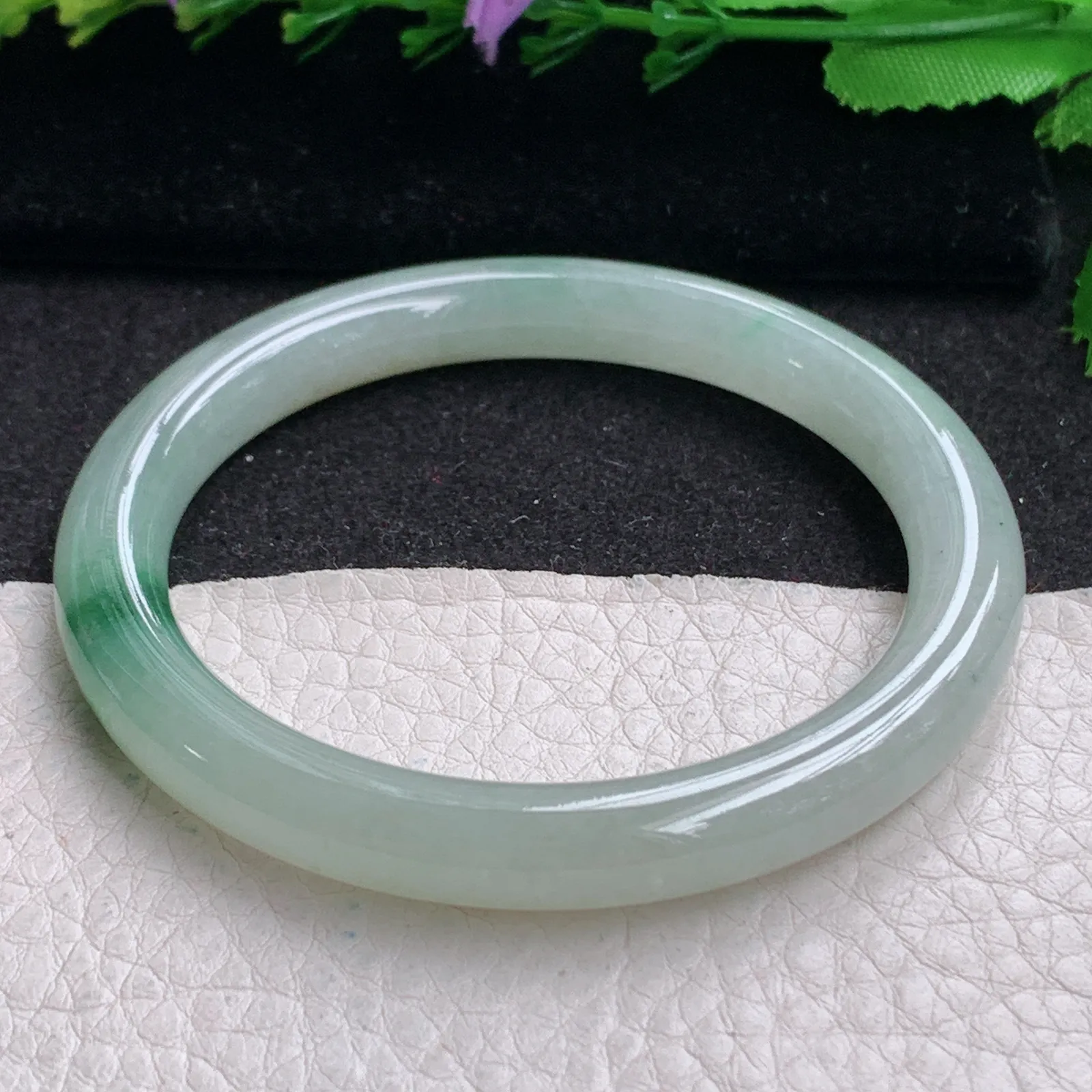 ll实拍55*8.3美人镯 缅甸翡翠精美冰润黄加绿圆条玉手镯 叮当镯