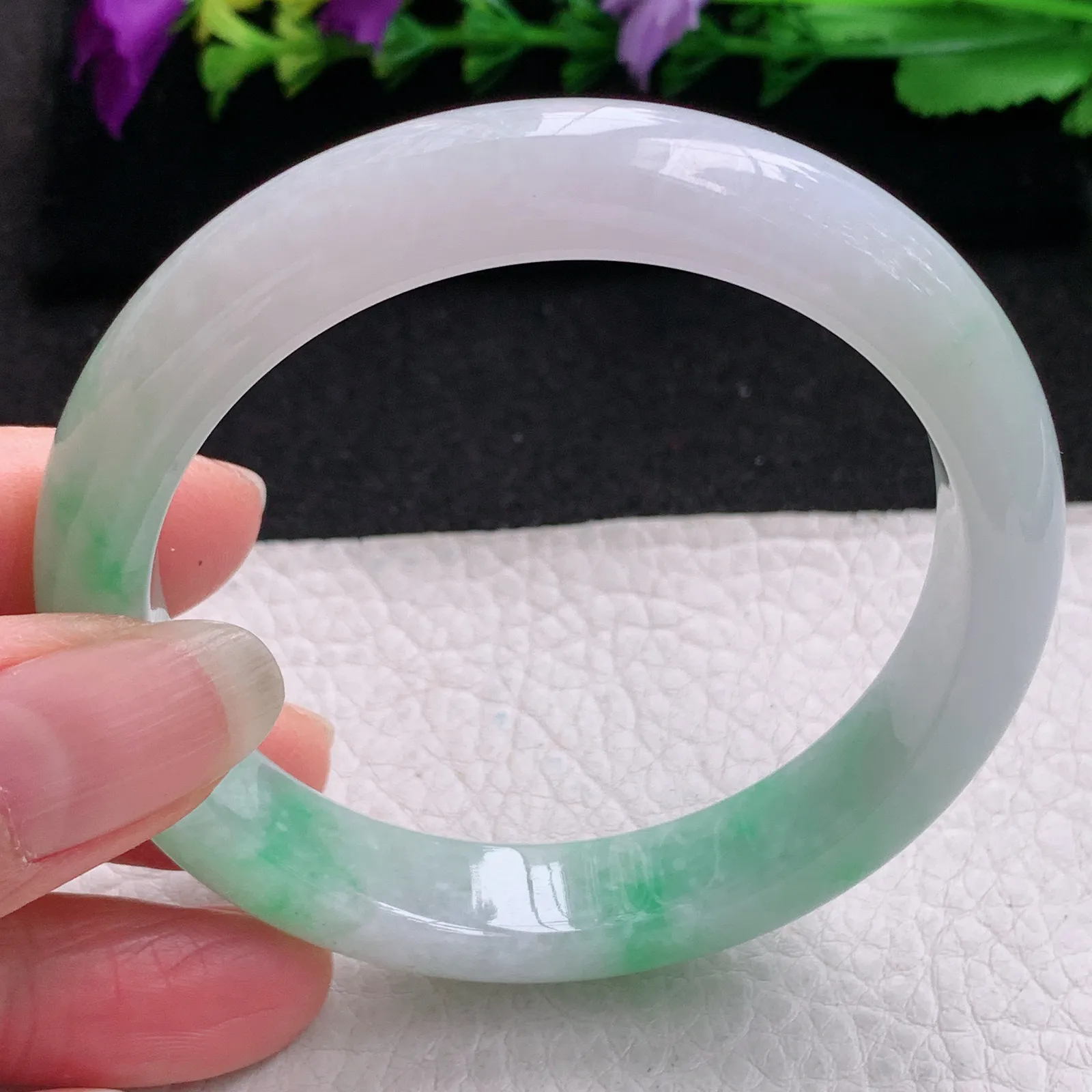 ee实拍56*11.6*8.2平安镯 缅甸翡翠精美冰飘绿宽边玉手镯 玉手环