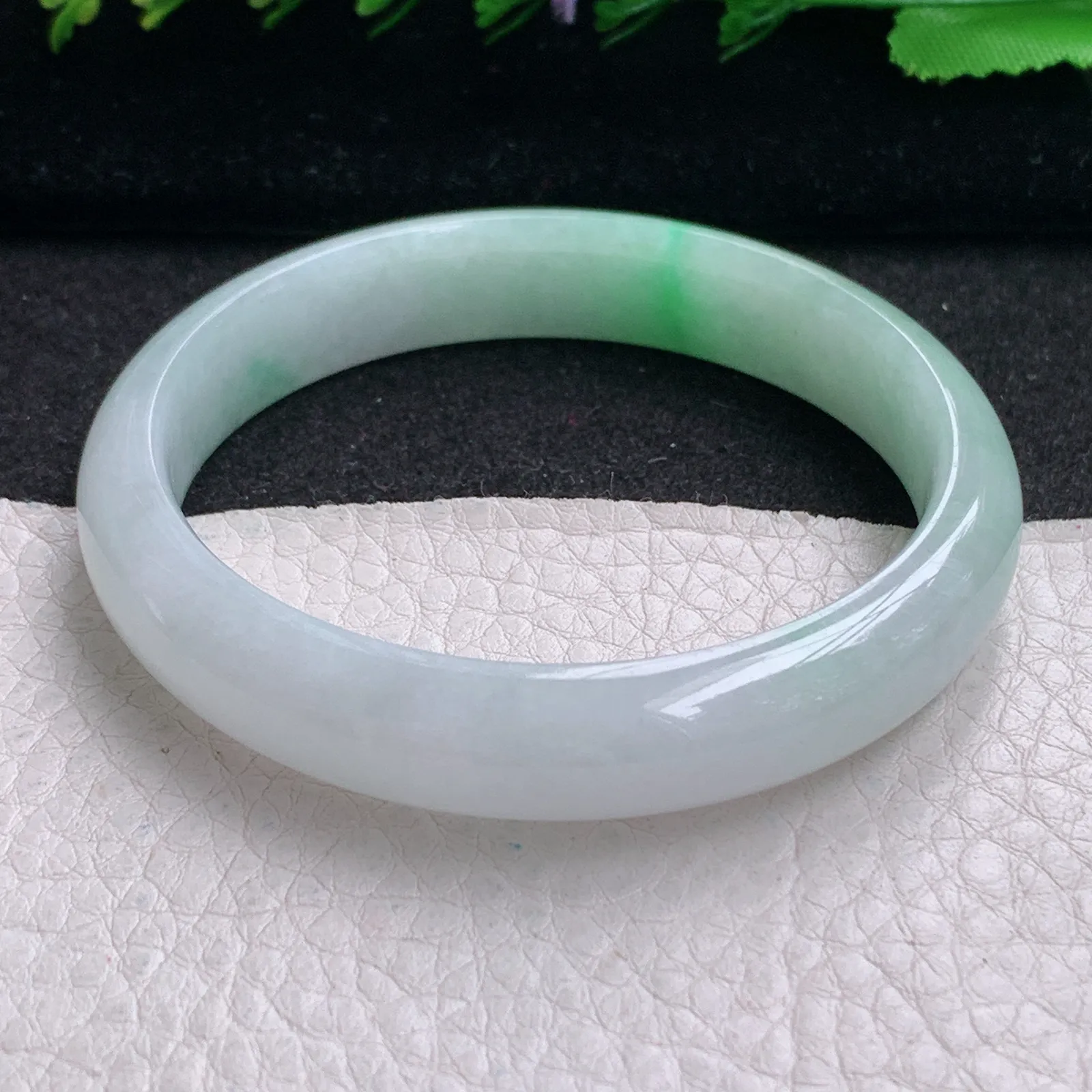 js实拍54.5*11.5*6.8平安镯 缅甸翡翠精美冰飘绿花宽边玉手镯 玉手环