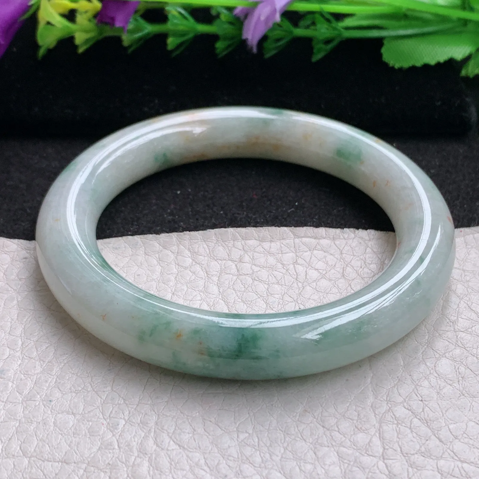 ll实拍55*10.5美人镯 缅甸翡翠精美飘花水润圆条玉手镯 玉手环