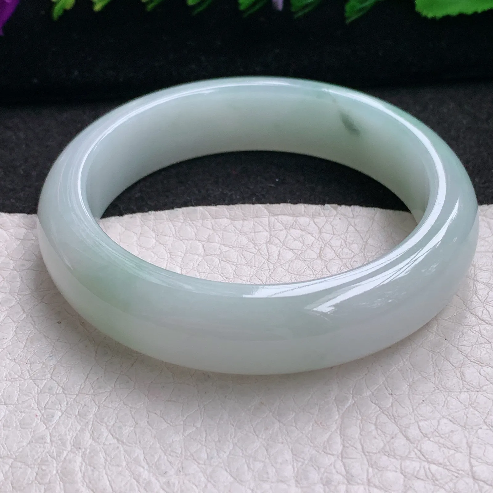 nr实拍54*14*8.3平安镯 缅甸翡翠精美飘花水润宽边玉手镯 玉手环