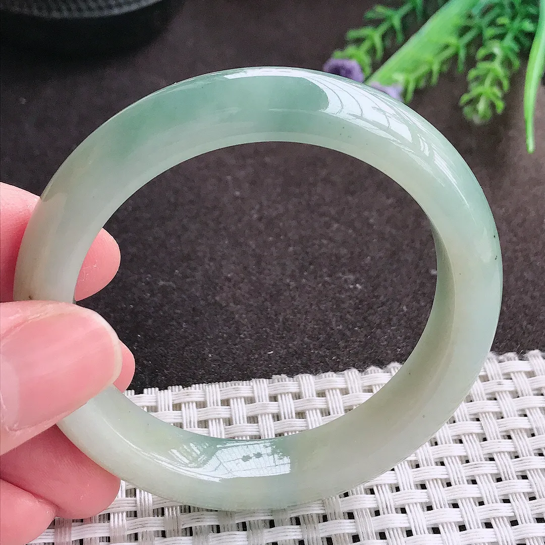 实拍A货翡翠52.5/11.8/8.5老坑冰润起胶特色飘花手镯宽边翡翠玉镯