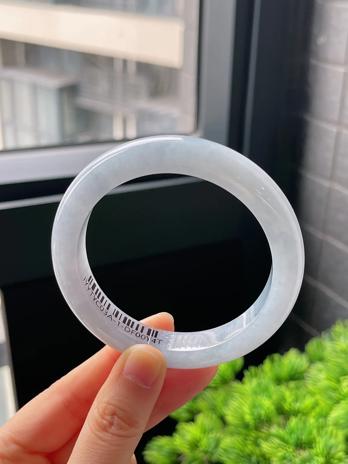 正圈57.8圈口，翡翠冰糯种蓝紫色手镯