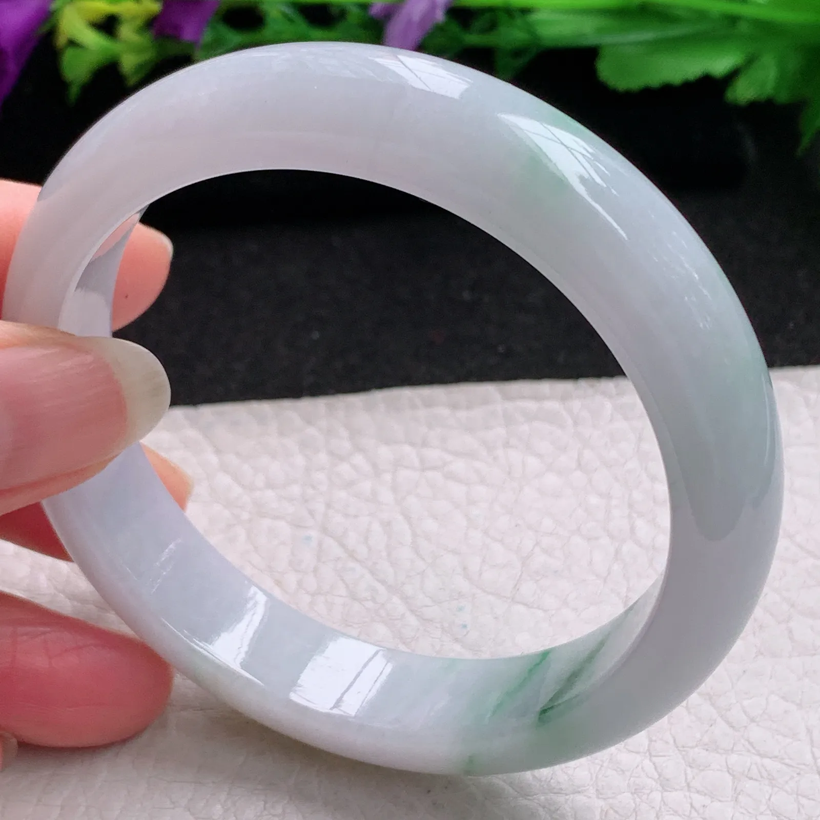 ee实拍59*13.4*8.2平安镯 缅甸翡翠精美飘花水润宽边玉手镯 玉手环