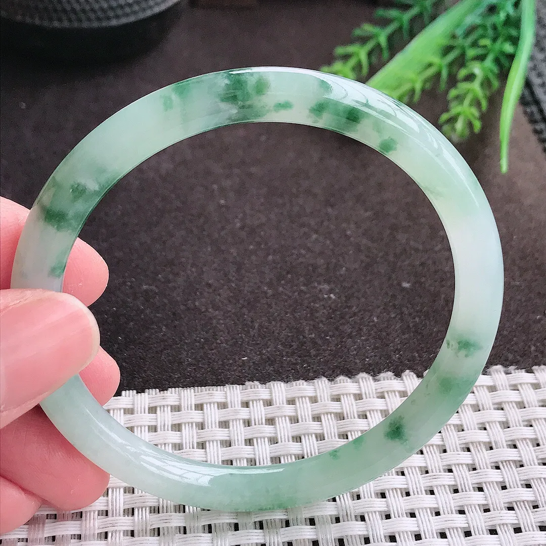 实拍A货翡翠58.5/6.8/7.2老坑冰润起胶飘花细条手镯翡翠叮当镯玉镯
