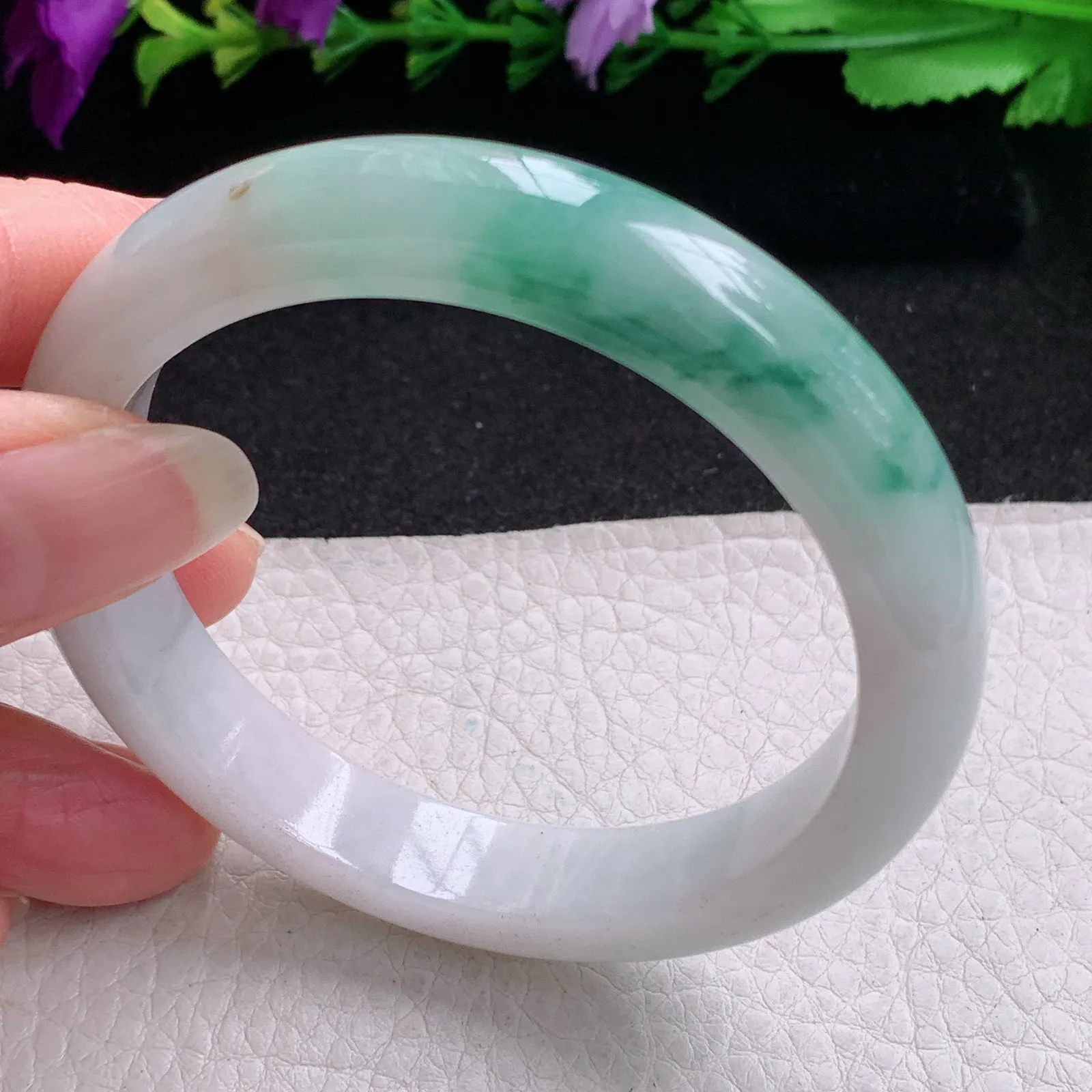 nr实拍55.5*11.5*8平安镯 缅甸翡翠精美飘花水润宽边玉手镯 玉手环