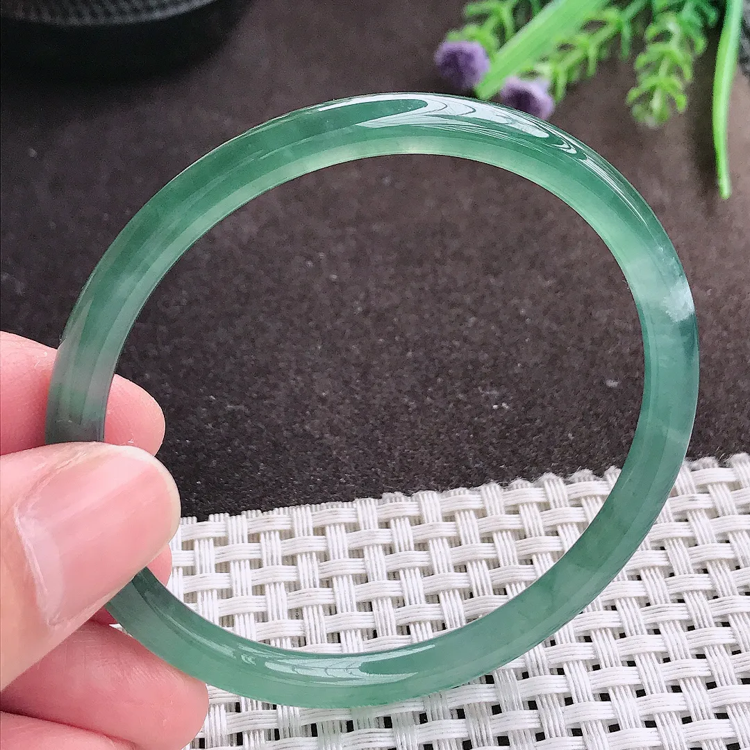 实拍A货翡翠58/5.8老坑冰胶水灵满色蓝韵手镯圆条翡翠玉镯叮当镯