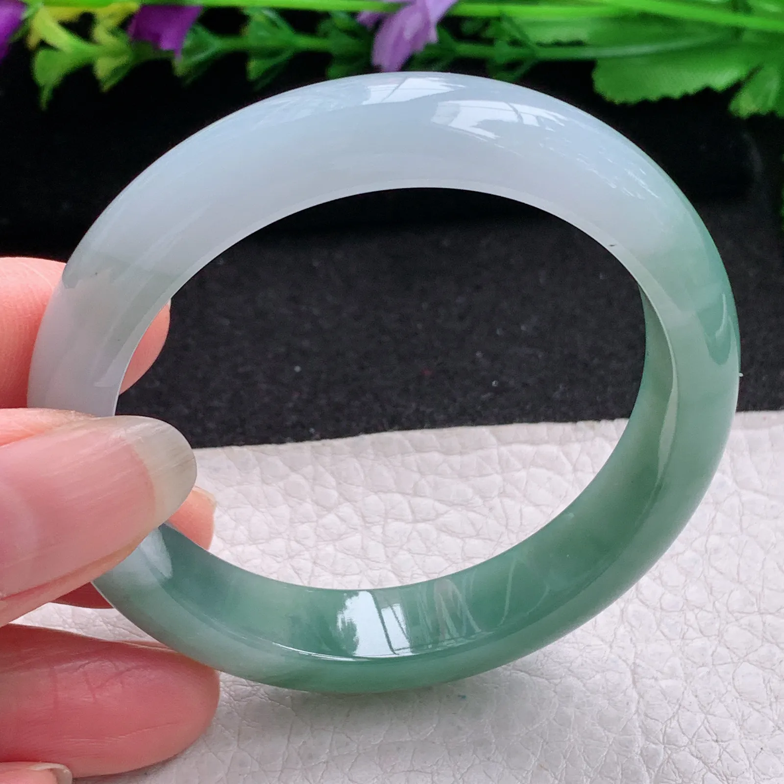 z小圈口51*11.8*7.5平安镯 缅甸翡翠精美半山水宽边玉手镯 玉手环