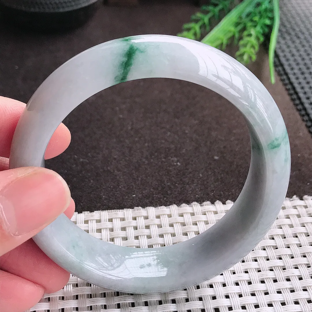 实拍A货翡翠59/17.3/9轮胎镯老坑温润飘花手镯宽边翡翠玉镯