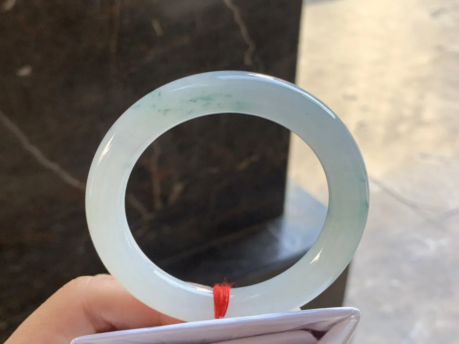 53-10

飘花圆条手镯^_^清新