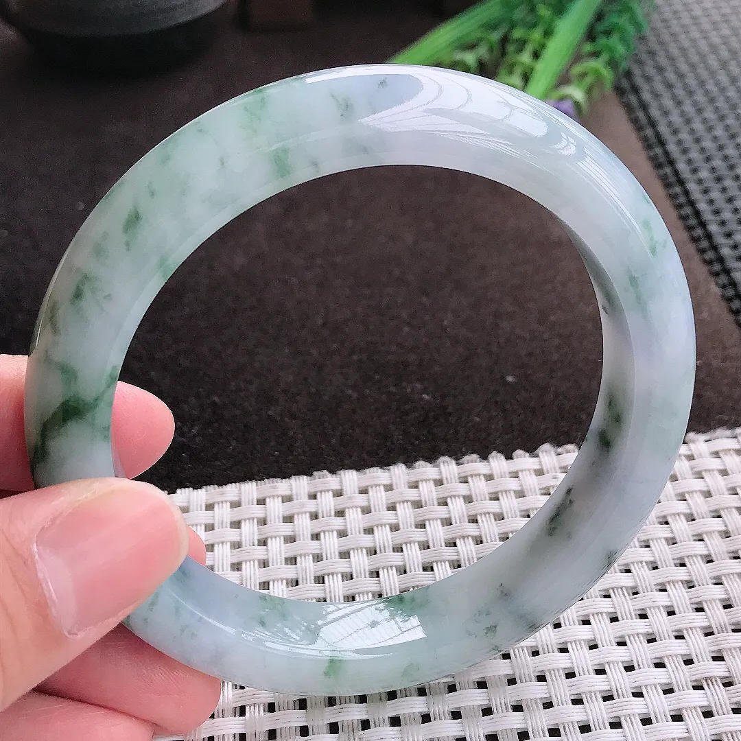 实拍A货翡翠63.5/12.5/9.8大圈口老坑冰润飘花手镯宽边玉镯