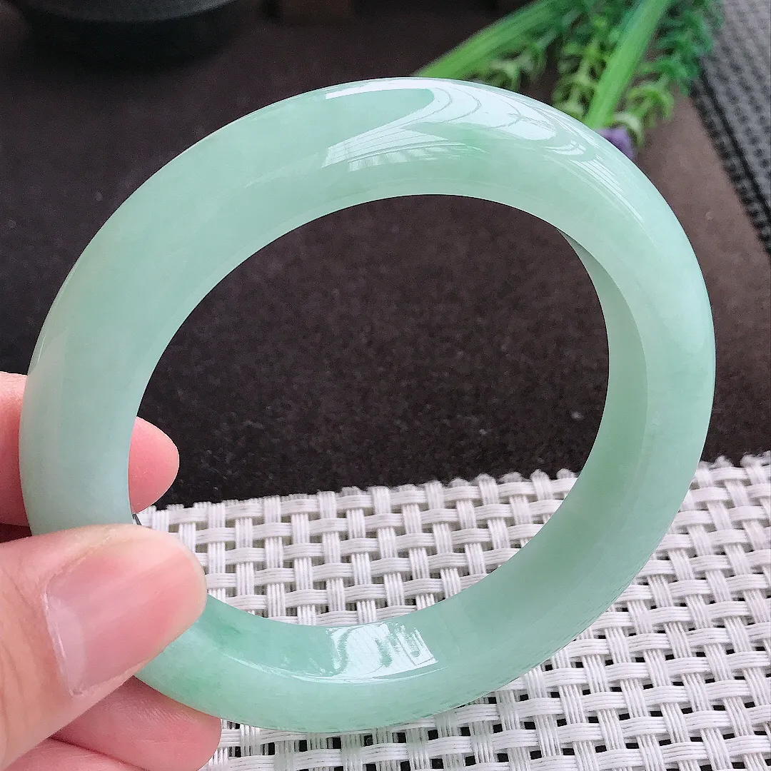 实拍A货翡翠60/12.1/10.5大圈口老坑冰润起胶冰晴绿满绿手镯宽边玉镯