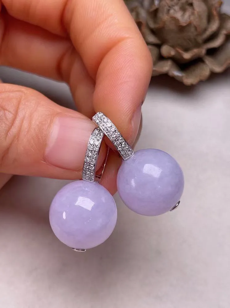 冰糯种紫罗兰圆珠耳坠、真金真钻镶嵌，种水好，玉质细腻 .裸石尺寸 14.5