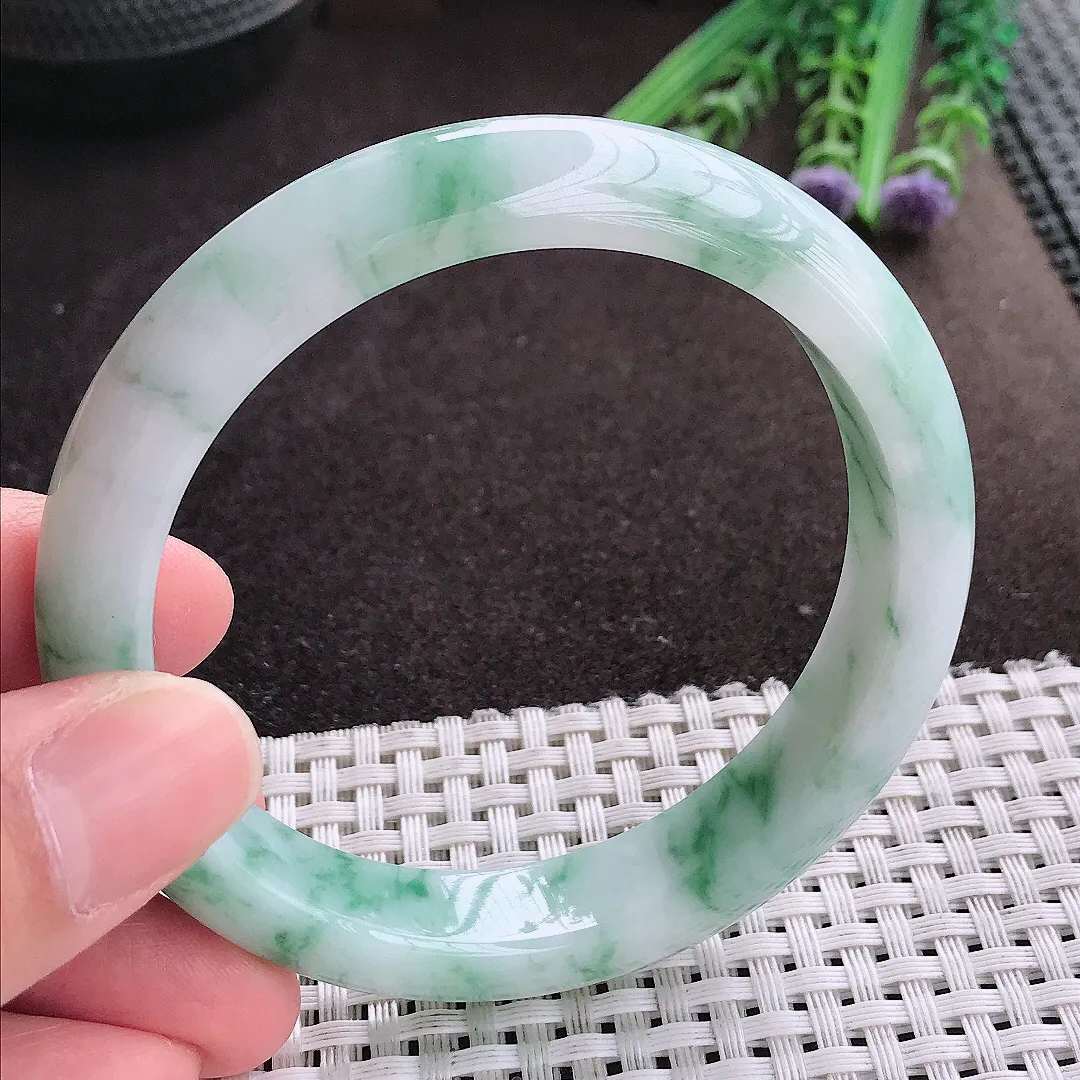 实拍A货翡翠58.8/12.5/8.4老坑冰润精美飘花手镯宽边玉镯