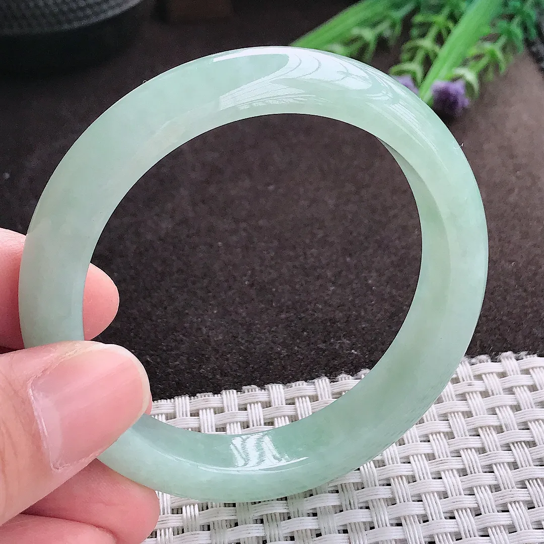 实拍A货翡翠55/12.1/8.1老坑冰润起胶冰晴满绿手镯宽边玉镯