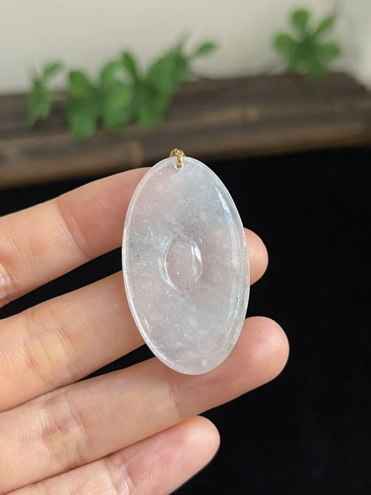 翡翠吊坠，印记：G18K