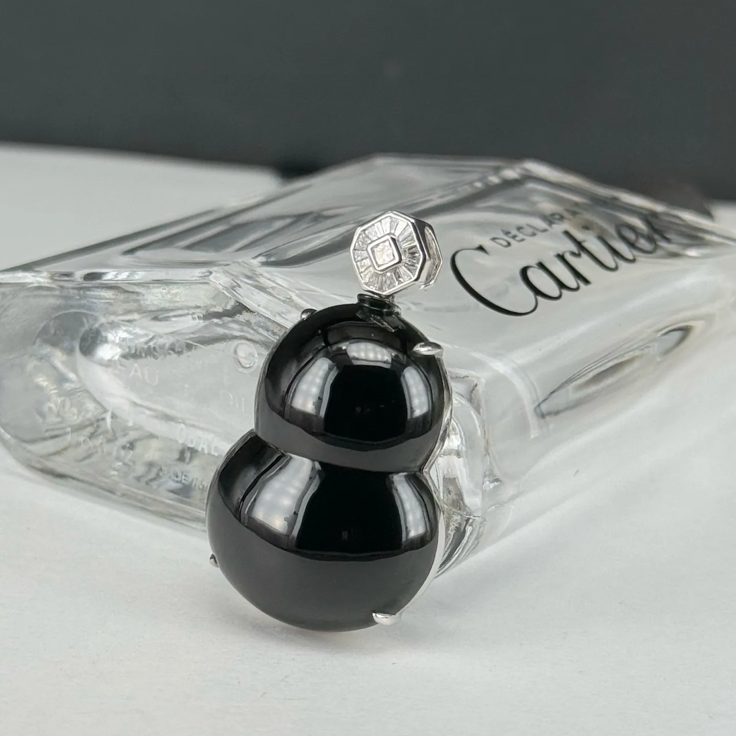 精品18k墨翠葫芦吊坠 种好色正 黑度极好 打灯通透 油性十足 尺寸38.5