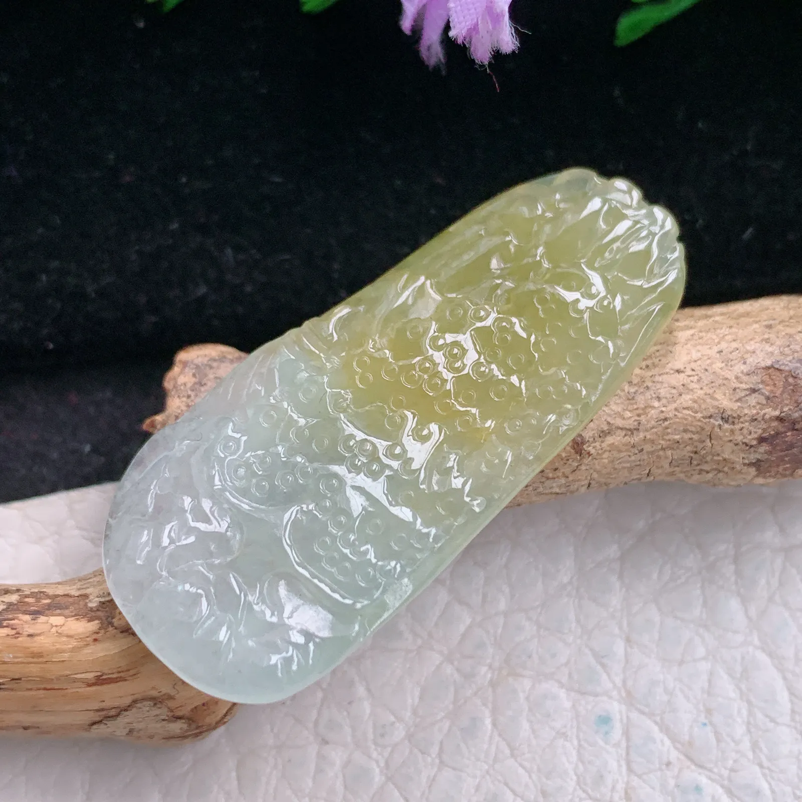 yn实拍40*17.8*4.5缅甸翡翠精雕冰双彩山水 大好河山玉吊坠 玉挂坠