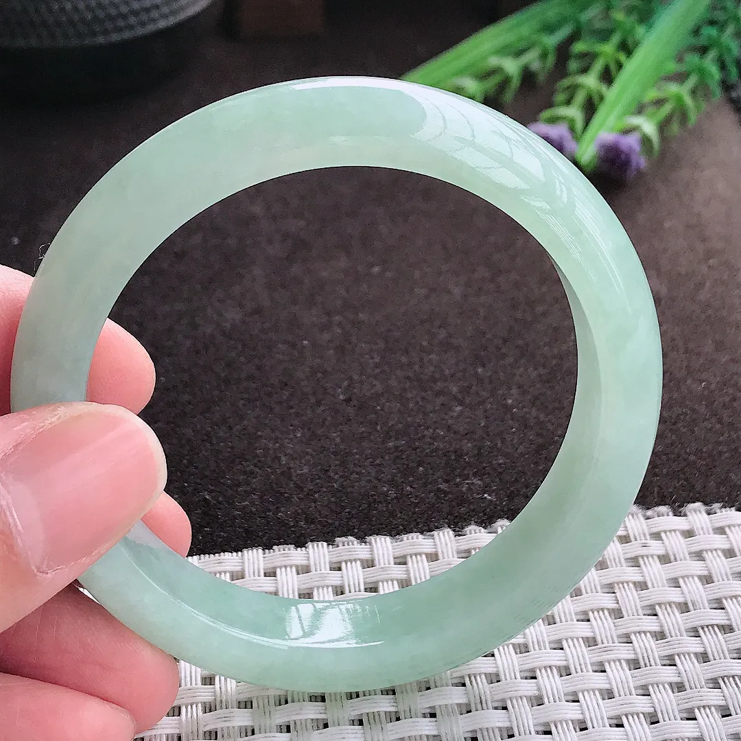 实拍A货翡翠55/12.1/8.1老坑冰润起胶冰晴满绿手镯宽边玉镯