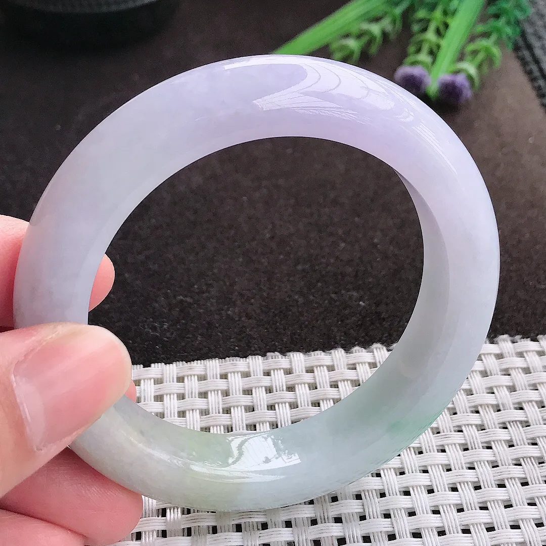 实拍A货翡翠55/12.7/10老坑冰润水灵春带彩手镯宽边玉镯