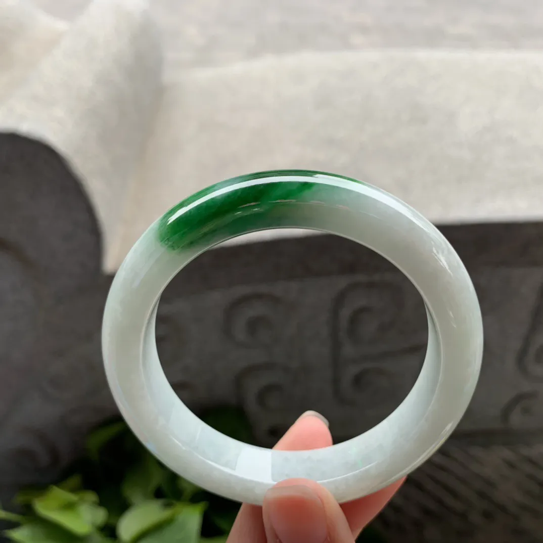 圈口 55.6-12.4-9【辣绿正圈手镯】正圈55 56可戴