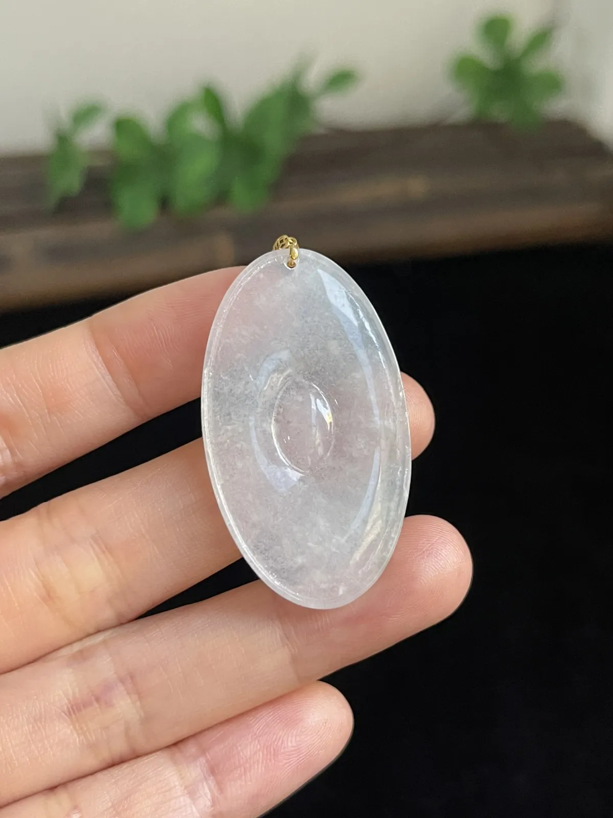 翡翠吊坠，印记：G18K