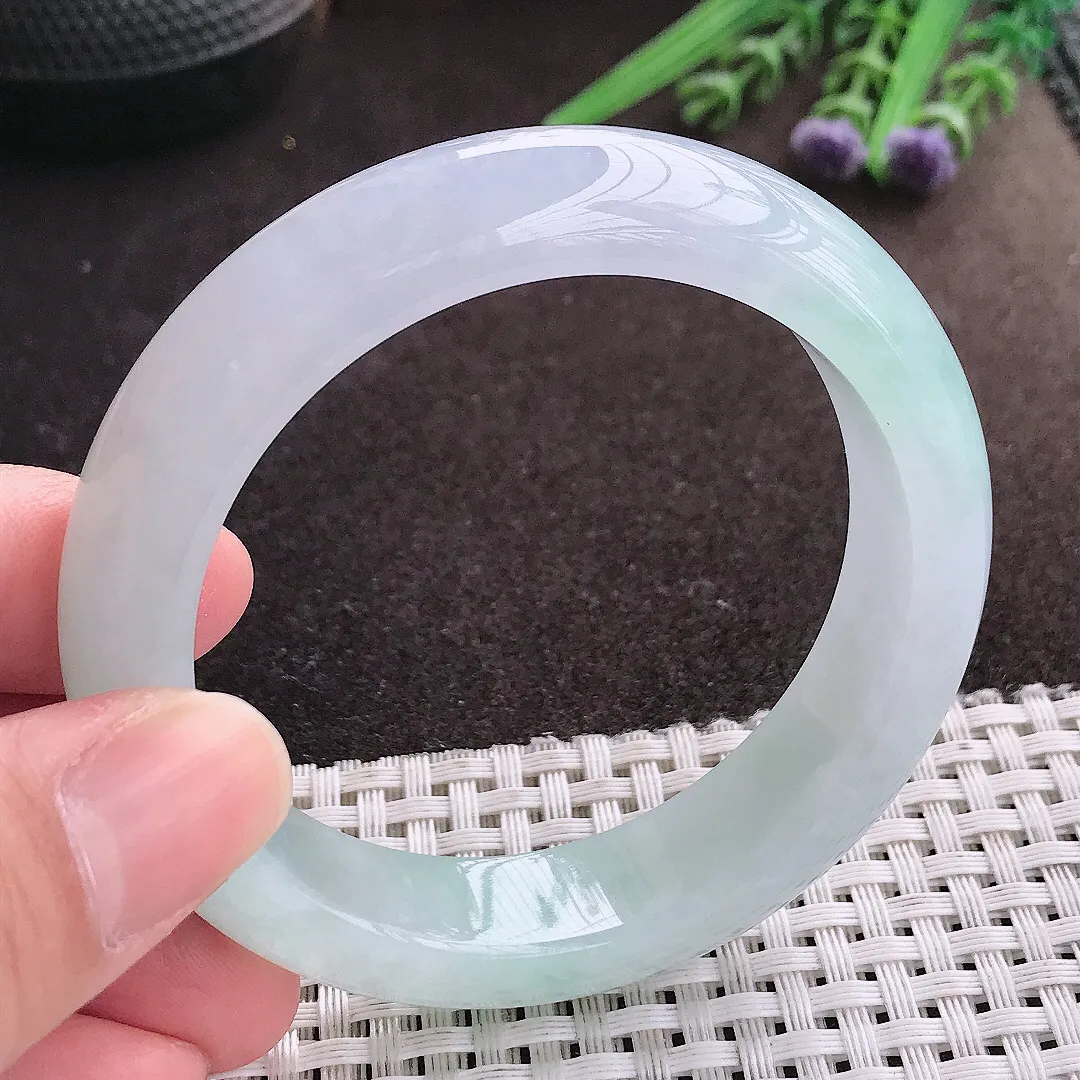 实拍A货翡翠54/13.7/8.7老坑冰胶果冻冰飘花手镯宽边玉镯