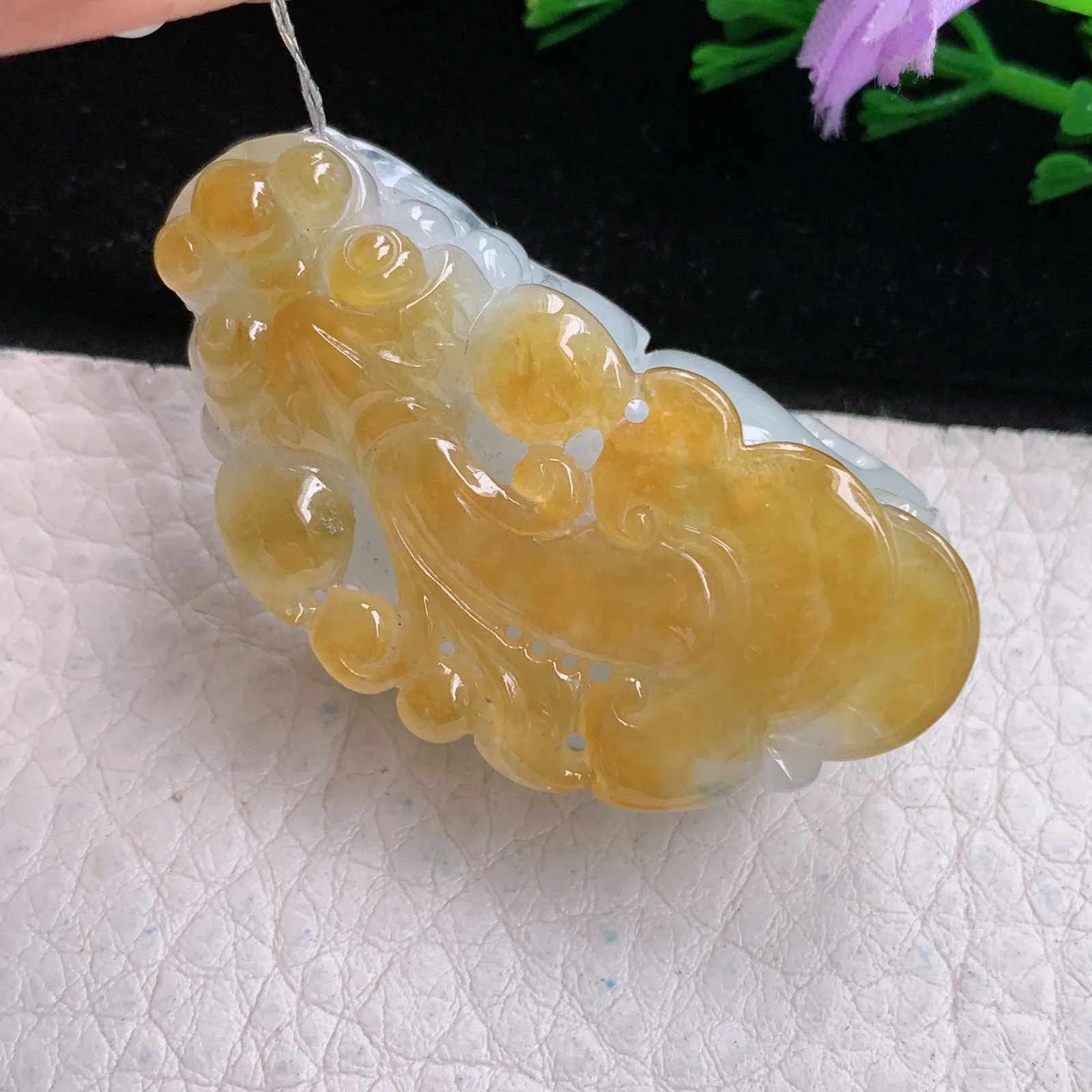 qxm实拍46*23*14.5缅甸翡翠精雕冰黄招财貔貅 玉皮休玉吊坠 玉挂坠