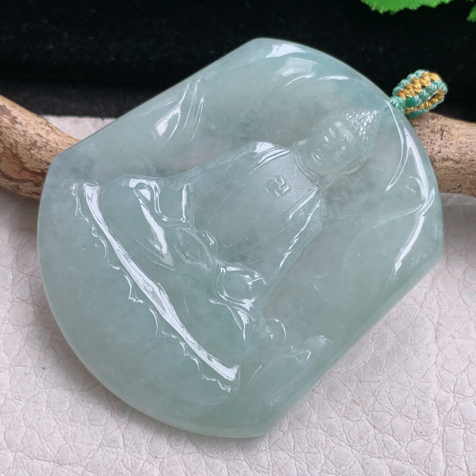 yn实拍51.5*43.8*5缅甸翡翠精雕冰晴大日如来佛祖 佛主玉吊坠 玉挂坠