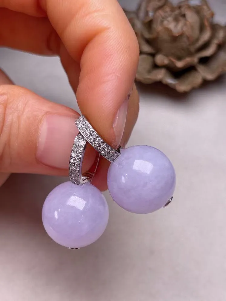 冰糯种紫罗兰圆珠耳坠、真金真钻镶嵌，种水好，玉质细腻 .裸石尺寸 14.5