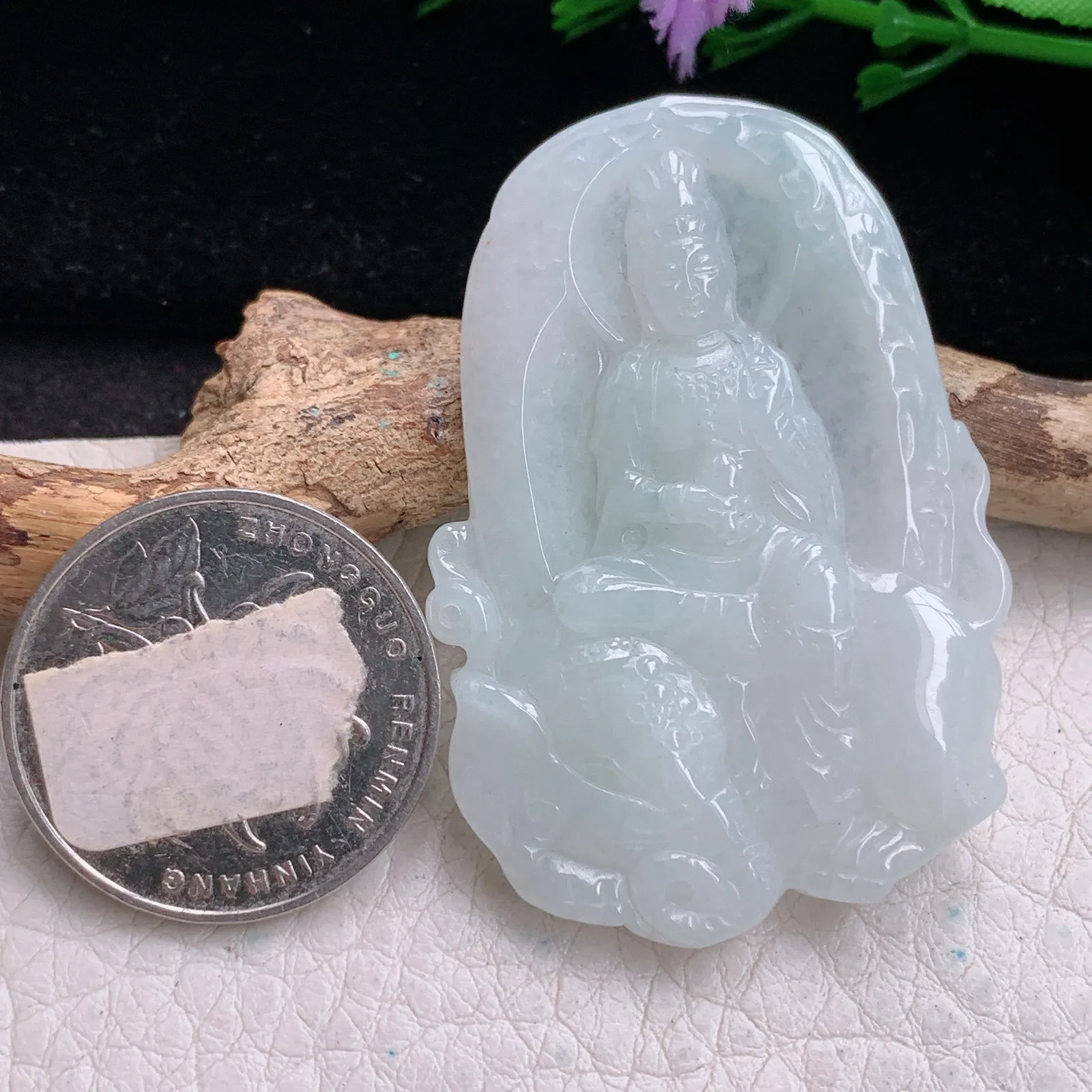 yn实拍48.8*34*5.5缅甸翡翠精雕纯美普贤菩萨玉吊坠 玉挂坠