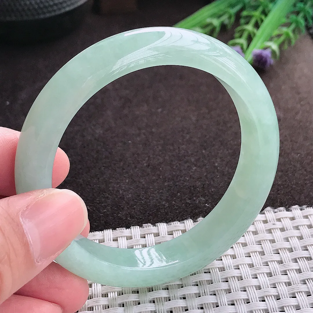 实拍A货翡翠55/12.1/8.1老坑冰润起胶冰晴满绿手镯宽边玉镯