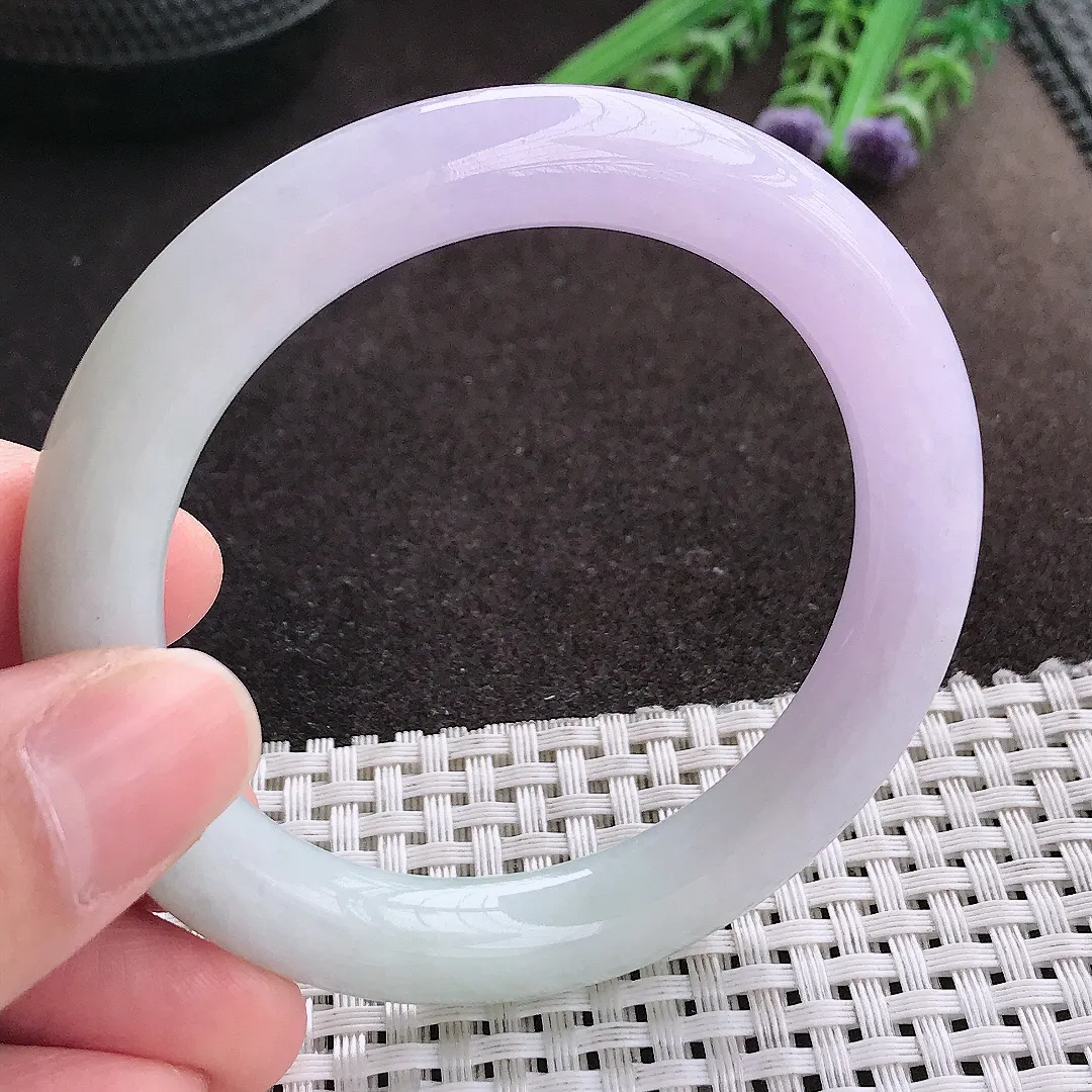 实拍A货翡翠53.8/9.1/9.6老坑秀气冰润紫罗兰圆条手镯翡翠玉镯