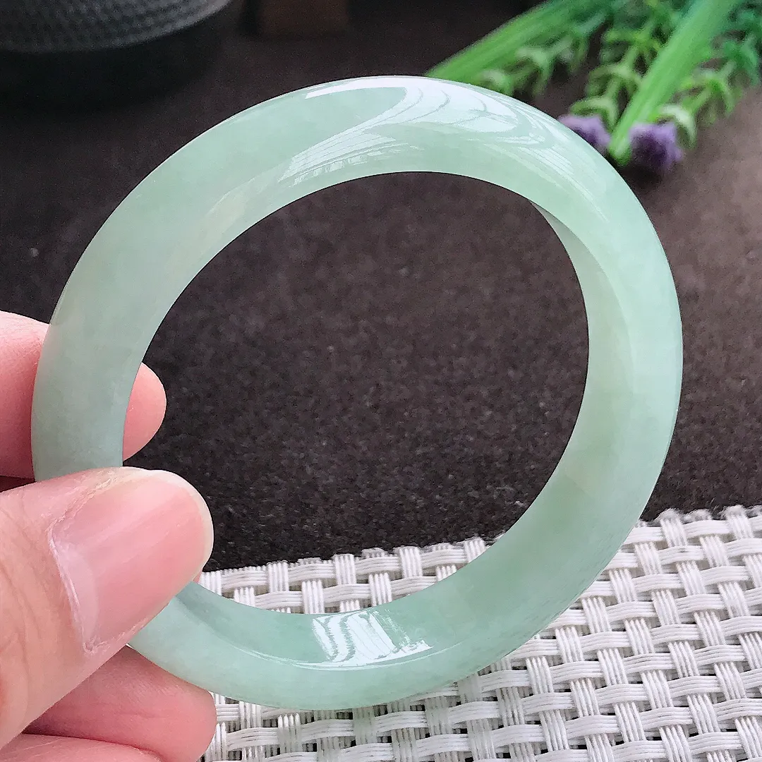 实拍A货翡翠55/12.1/8.1老坑冰润起胶冰晴满绿手镯宽边玉镯