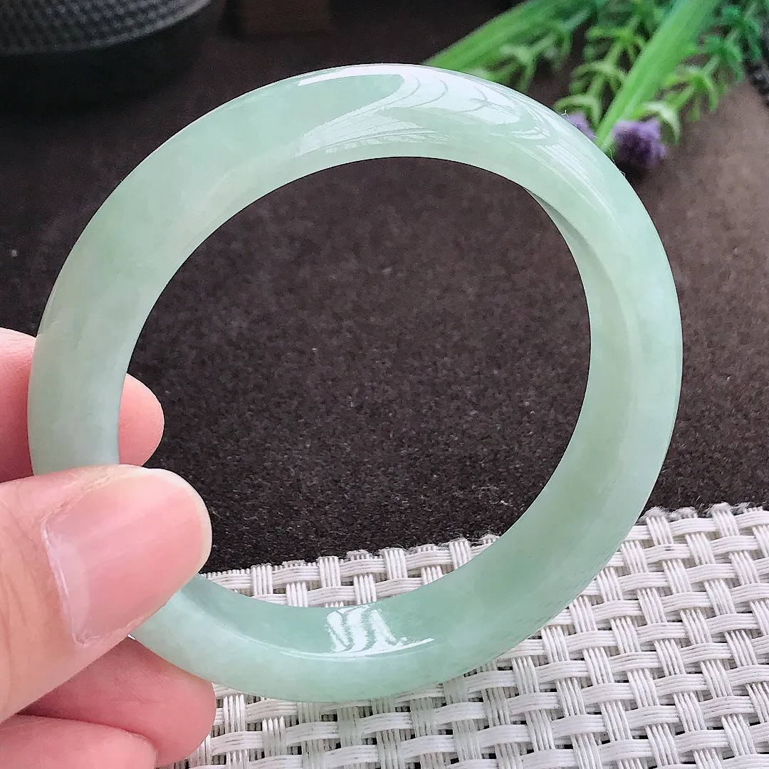 实拍A货翡翠55/12.1/8.1老坑冰润起胶冰晴满绿手镯宽边玉镯