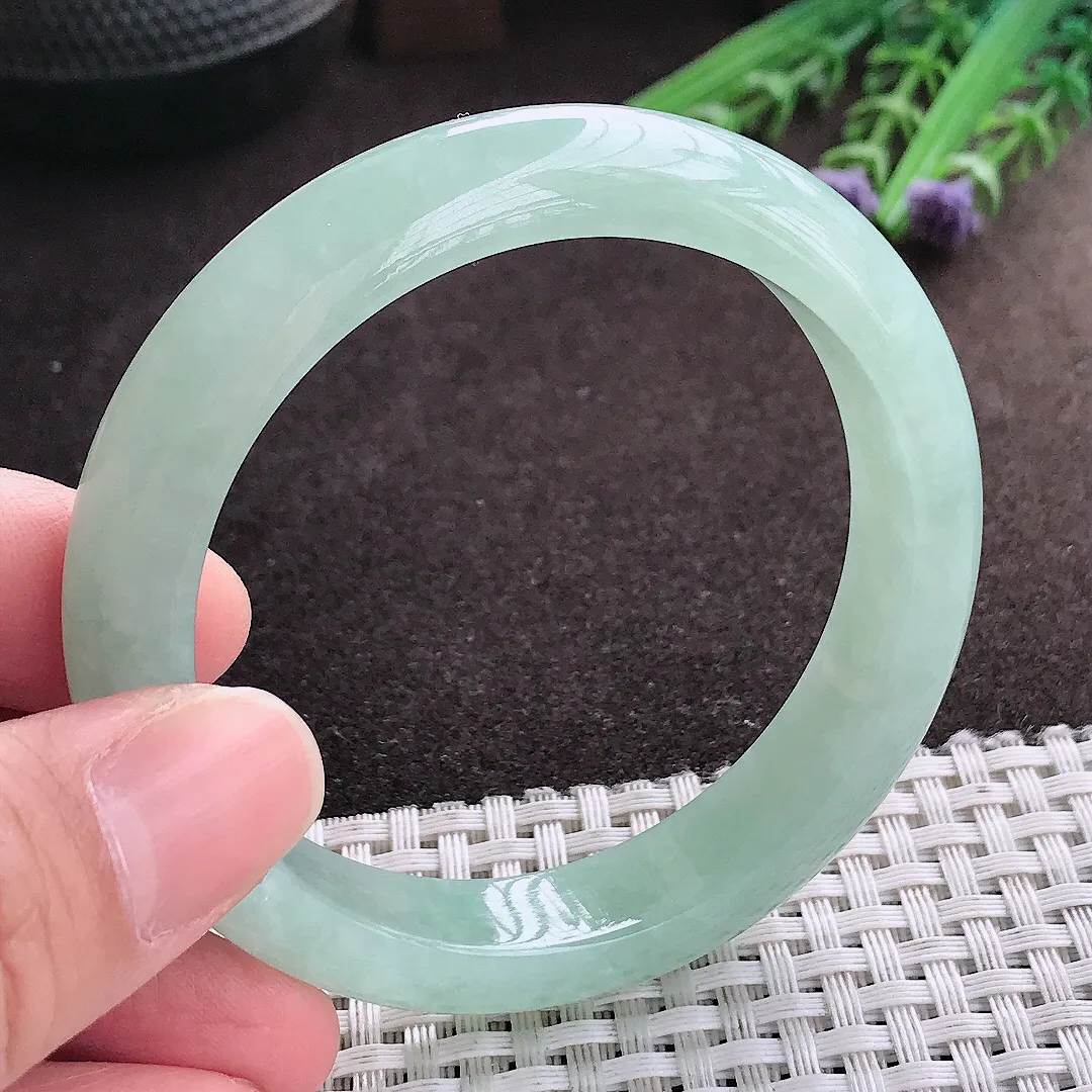 实拍A货翡翠55/12.1/8.1老坑冰润起胶冰晴满绿手镯宽边玉镯