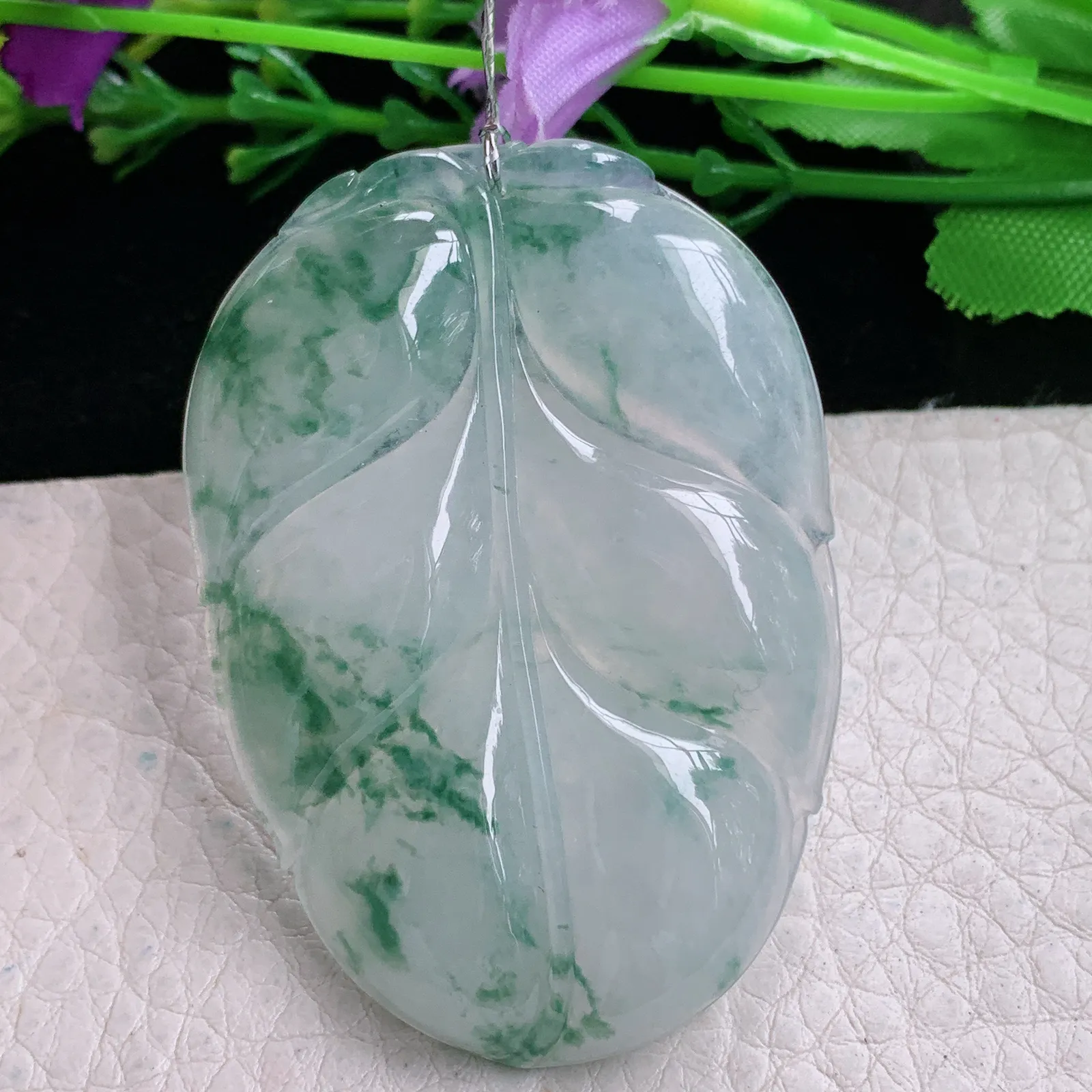 qxm实拍52.5*36.8*5.6缅甸翡翠精雕冰飘花大业有成 一夜成名玉吊坠 玉挂坠