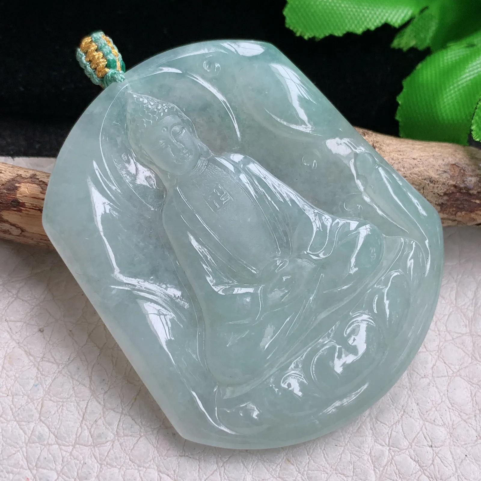 yn实拍51.5*43.8*5缅甸翡翠精雕冰晴大日如来佛祖 佛主玉吊坠 玉挂坠