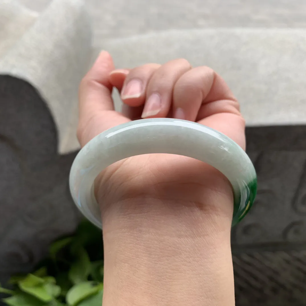 圈口 55.6-12.4-9【辣绿正圈手镯】正圈55 56可戴