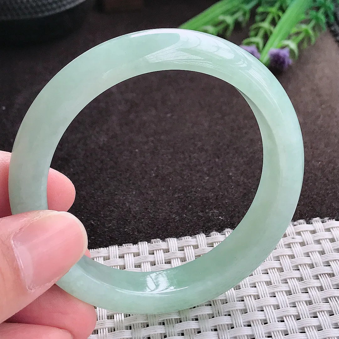 实拍A货翡翠55/12.1/8.1老坑冰润起胶冰晴满绿手镯宽边玉镯