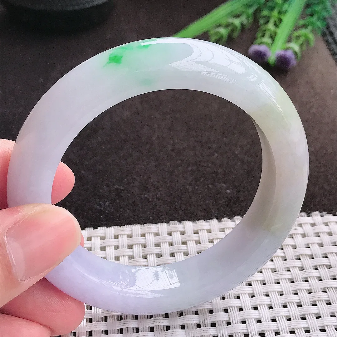 实拍A货翡翠55/12.7/10老坑冰润水灵春带彩手镯宽边玉镯