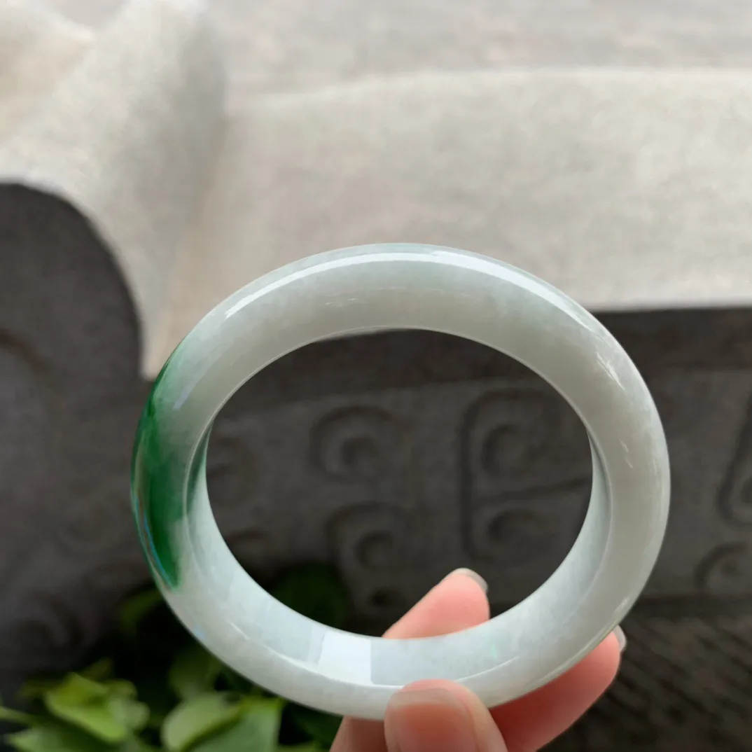 圈口 55.6-12.4-9【辣绿正圈手镯】正圈55 56可戴