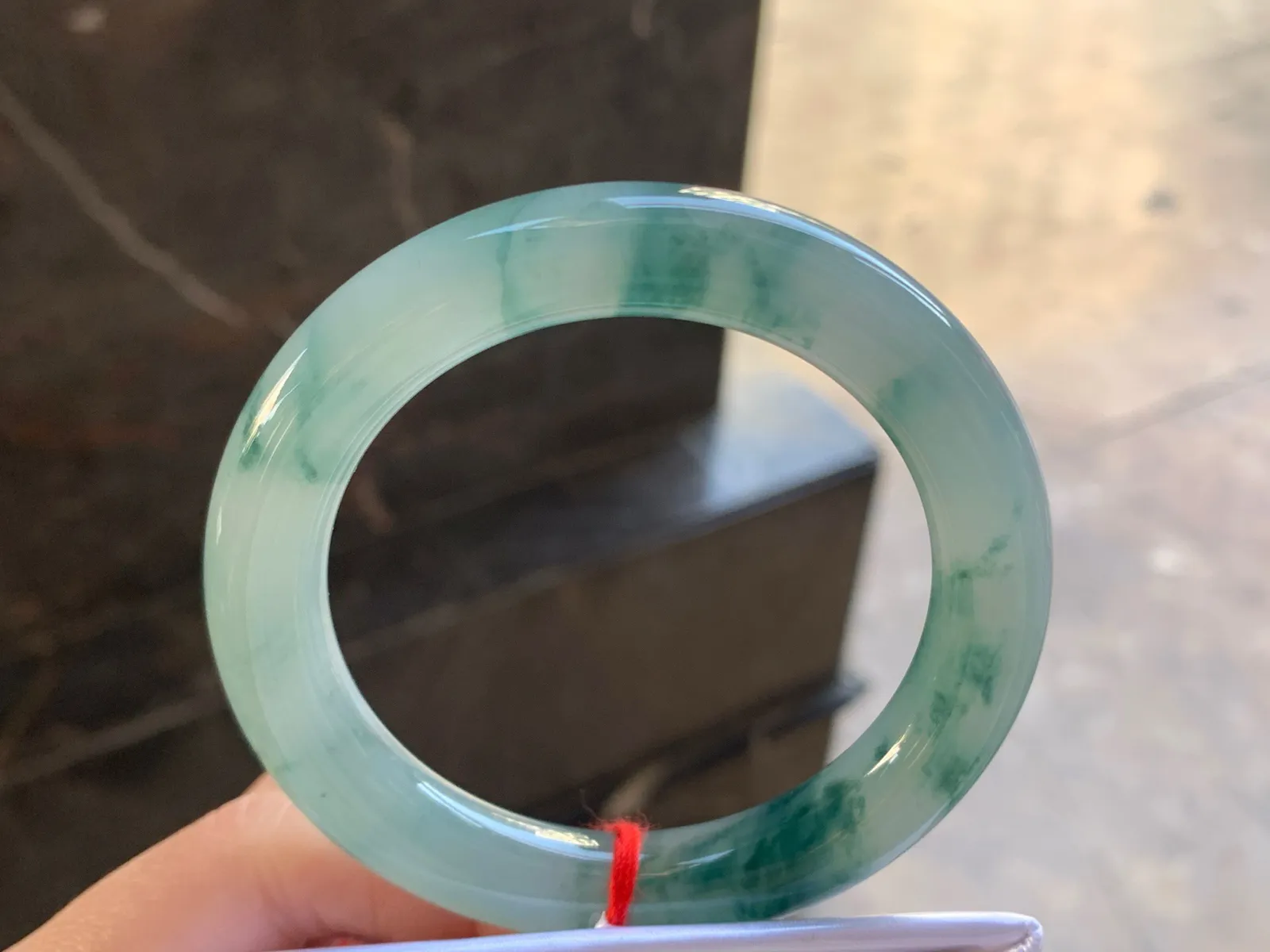 52.5-10

蓝花圆条手镯^_^飘花浓郁