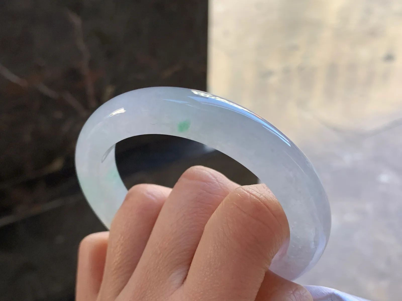 56-12.1-9.3

冰种手镯^_^清新冰透