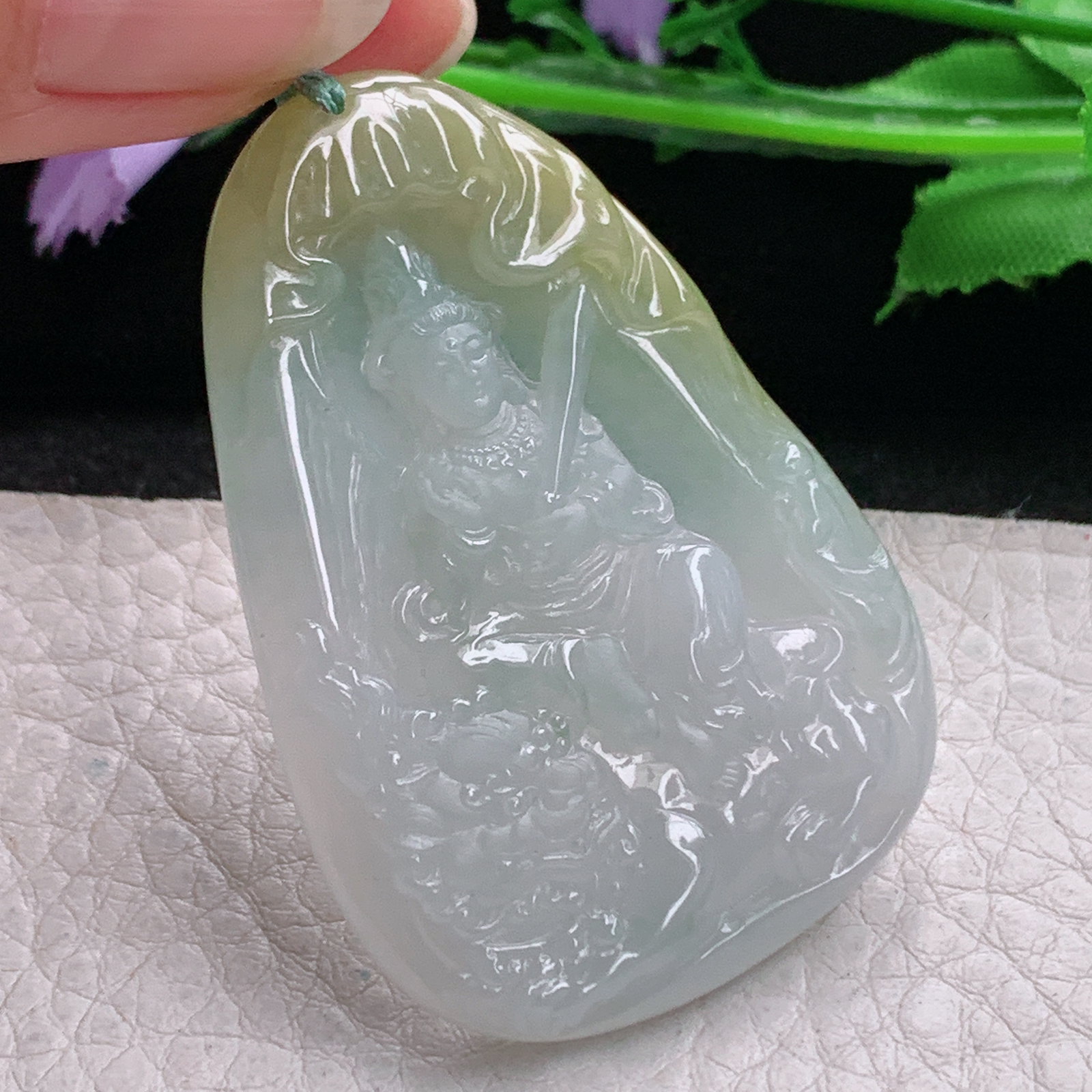 yn实拍53*36.5*5缅甸翡翠精雕佛光普照文殊菩萨玉吊坠 玉挂坠