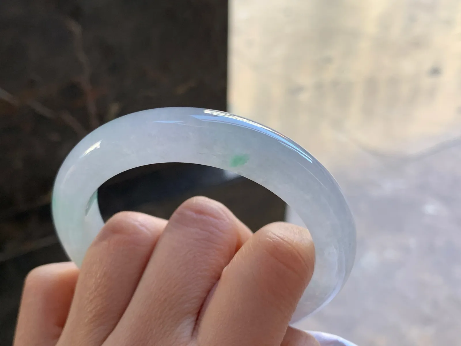 56-12.1-9.3

冰种手镯^_^清新冰透