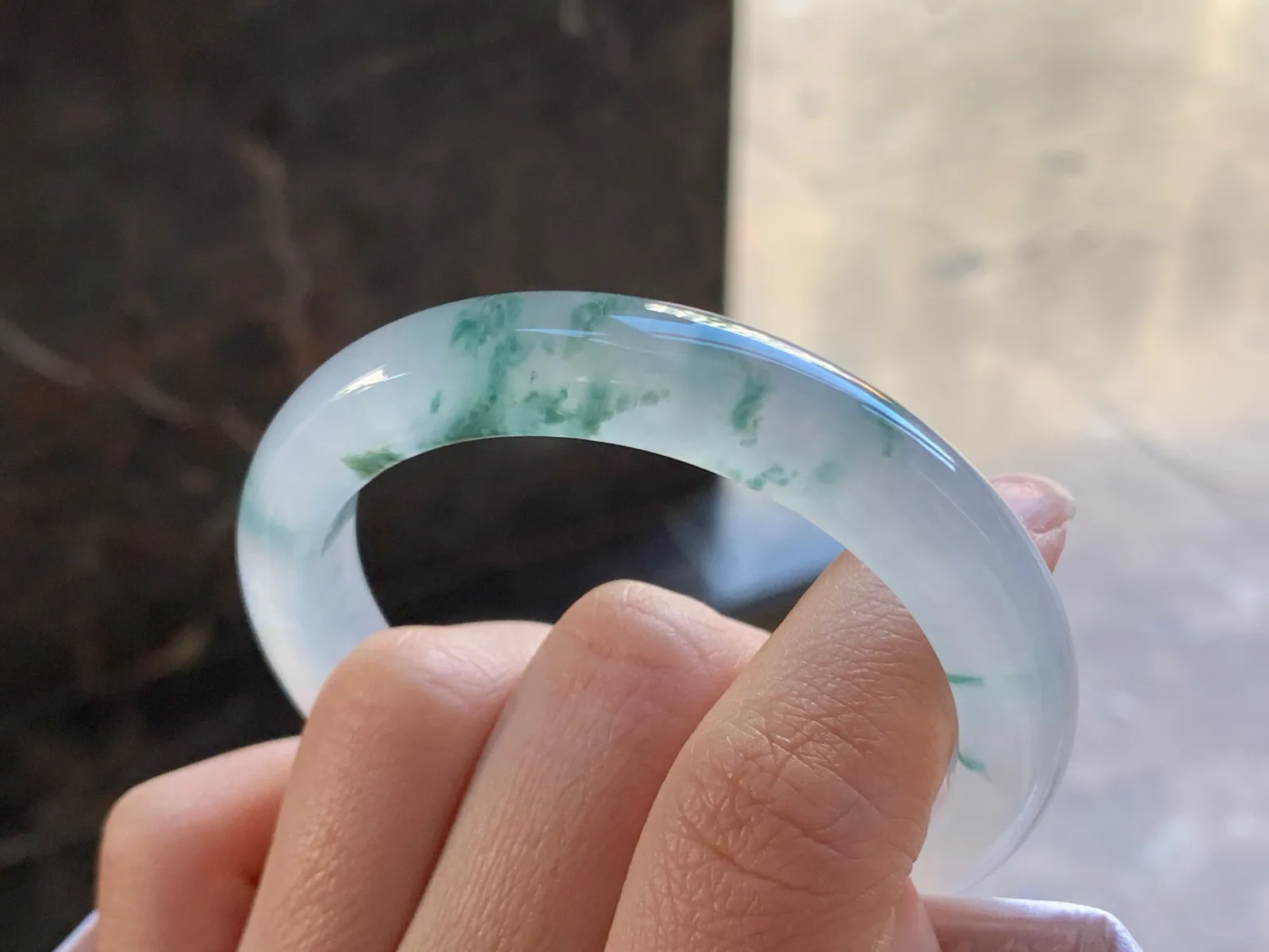 51-9.8-8.5

冰蓝花手镯^_^冰透 飘花灵韵