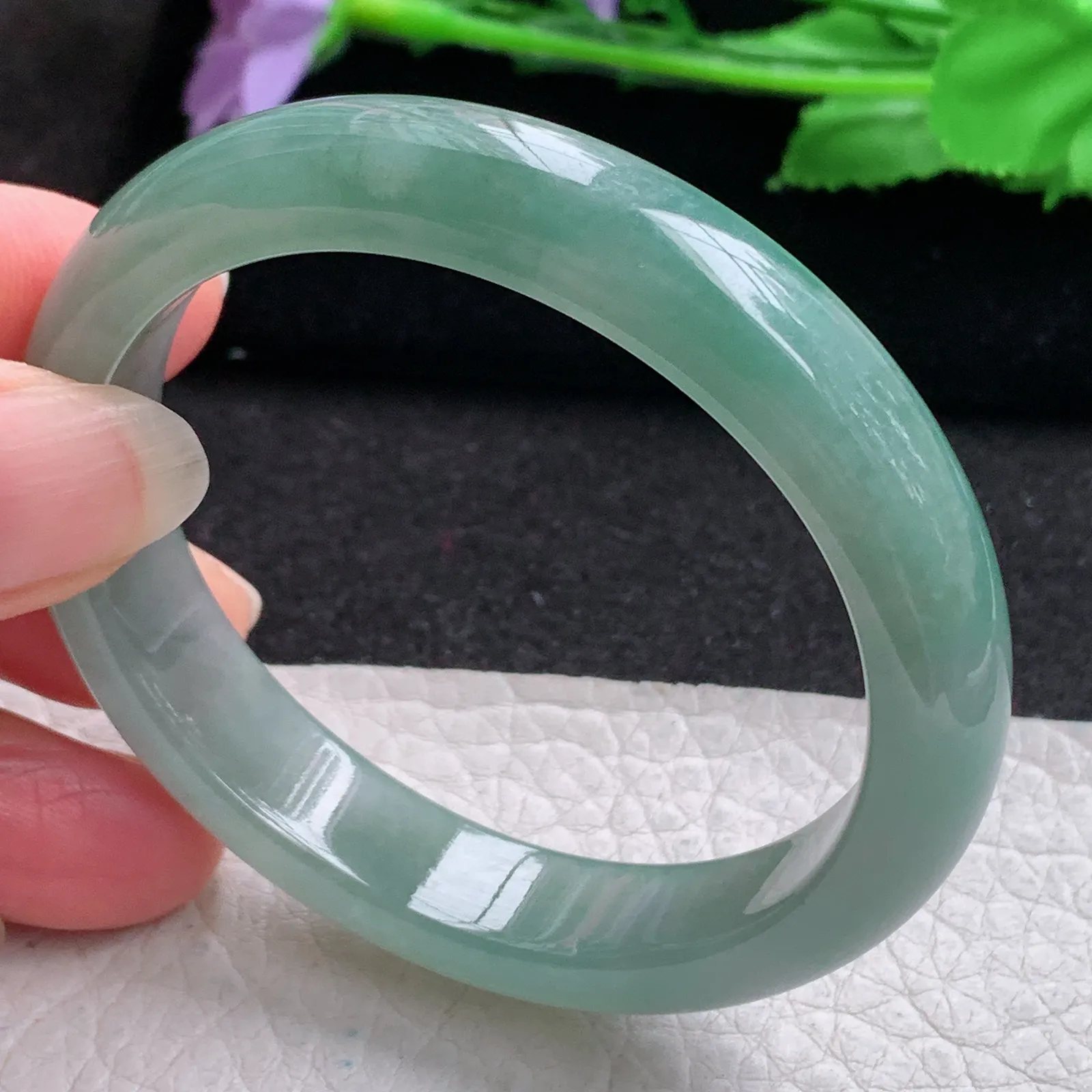 ee实拍53.5*50*12*7.4贵妃镯 缅甸翡翠精美冰油椭形宽边玉手镯 玉手环
