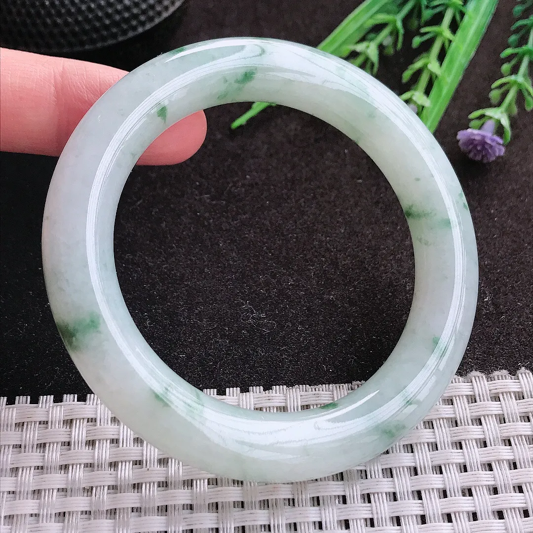 实拍A货翡翠54/10.7老坑冰润起胶飘花胖圆条手镯翡翠玉镯子