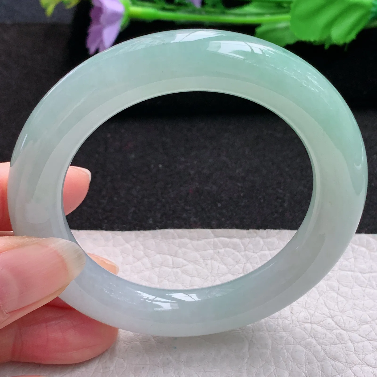 xd自然光54.5*11.5冰晴胖圆镯 缅甸翡翠a货玉手镯圆条玉手环